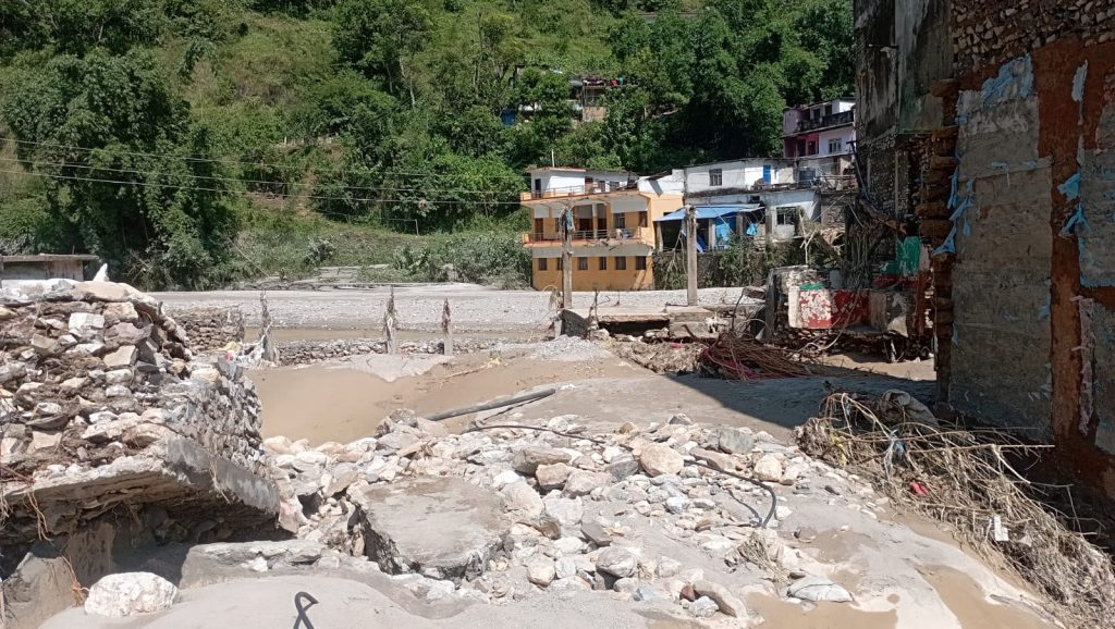 Setibeni-Bazar-3