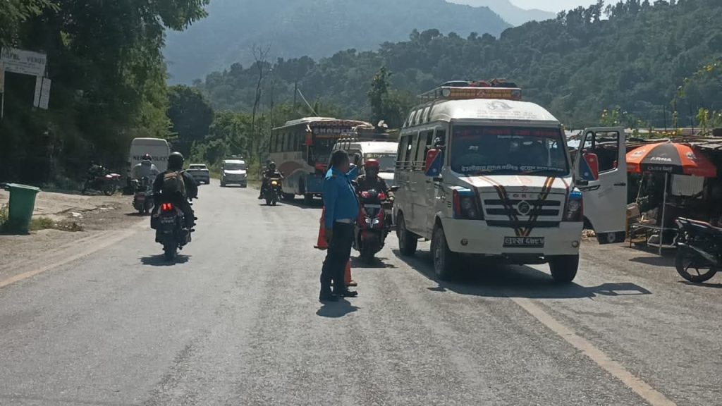 Traffic-Checking-Syangja-Galyang